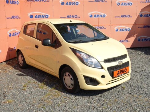 Chevrolet Spark Hatchback 995,0 50 kw