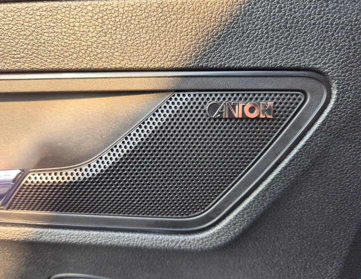 Škoda Karoq SUV / Terénní 1,5 l 110 kw