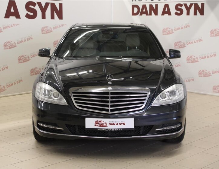Mercedes-Benz Třídy S Sedan / Limuzína 3,0 l 190 kw