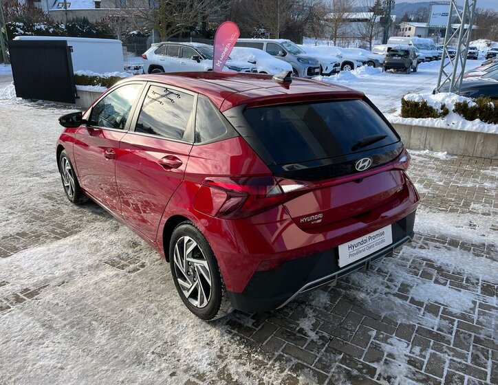 Hyundai i20 4