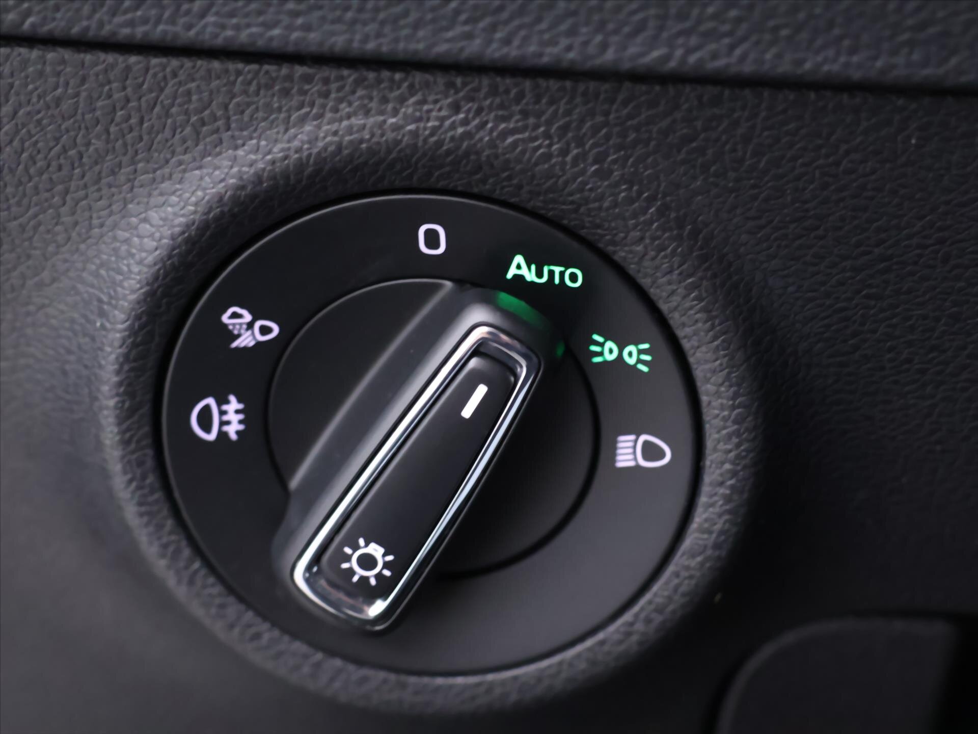 Škoda Karoq SUV 2,0 l 110 kw