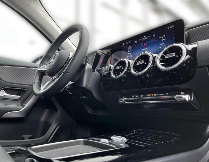 Mercedes-Benz Třídy A Hatchback 2,0 l 110 kw