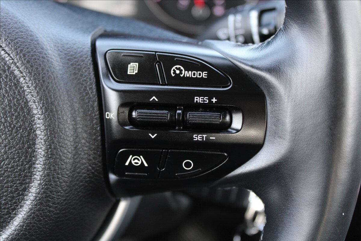 KIA Stonic Hatchback 1,2 l 61 kw