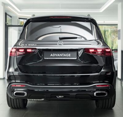 Mercedes-Benz Ostatní 3