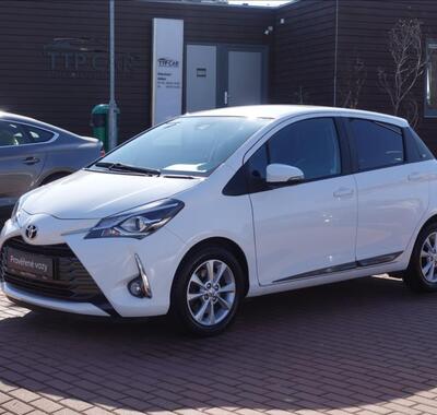 Toyota Yaris 1
