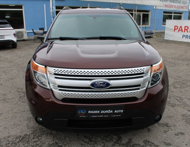 Ford Explorer 2
