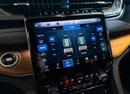 Jeep Grand Cherokee 33