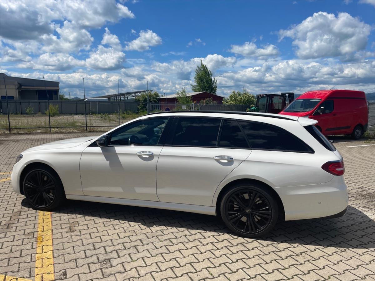 Mercedes-Benz Třídy E