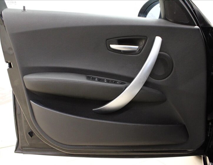 BMW Řada 1 Hatchback 3,0 l 195 kw