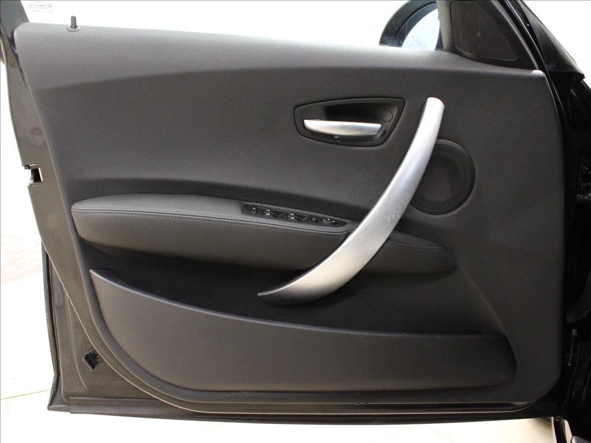 BMW Řada 1 Hatchback 3,0 l 195 kw