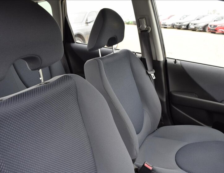 Honda Jazz Hatchback 1,2 l 57 kw