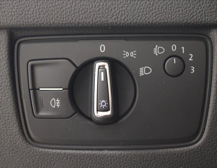 Volkswagen Passat Kombi 2,0 l 110 kw