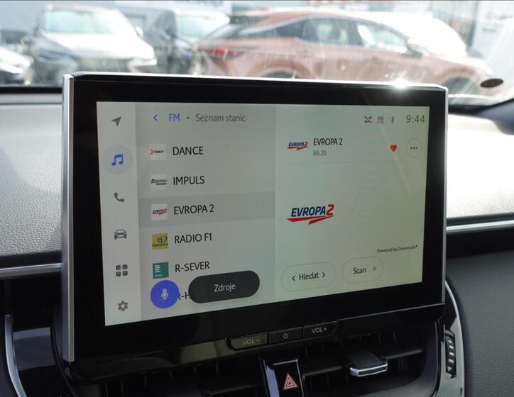 Toyota Corolla Cross 18