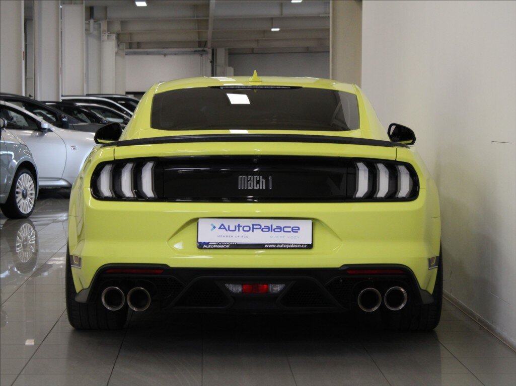 Ford Mustang Kupé 5,0 l 338 kw