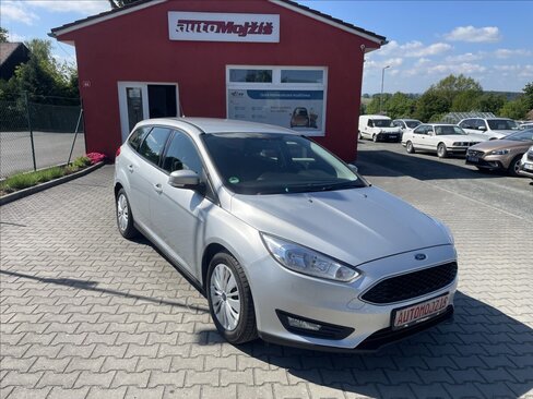 Ford Focus Kombi 1,5 l 88 kw