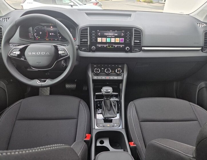 Škoda Karoq SUV / Terénní 1,5 l 110 kw