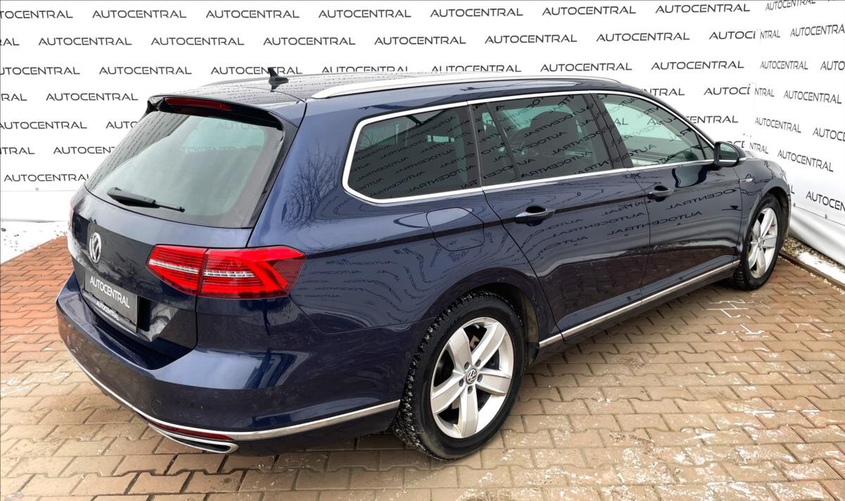 Volkswagen Passat Kombi 2,0 l 176 kw