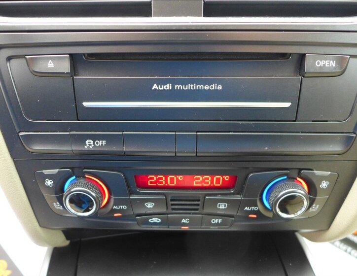 Audi A4 Kombi 2,0 l 105 kw