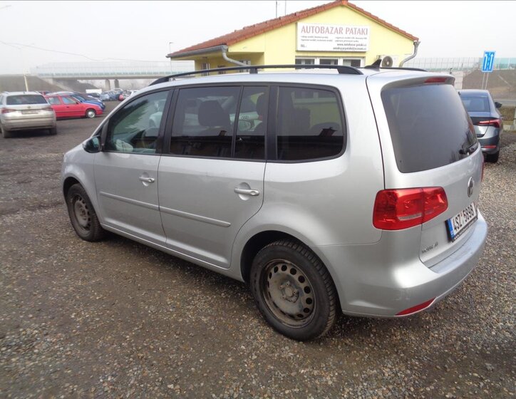 Volkswagen Touran Kombi 1,4 l 110 kw