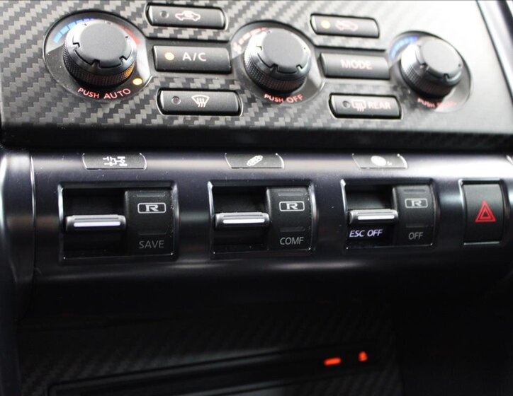 Nissan GT-R Kupé 3,8 l 390 kw