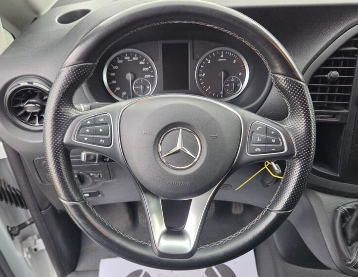 Mercedes-Benz Vito Skříň 2,0 l 120 kw