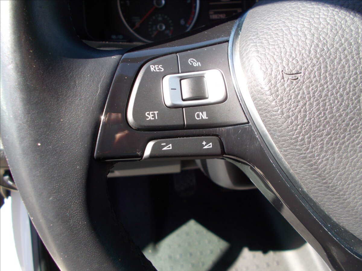 Volkswagen Caravelle MPV 2,0 l 110 kw