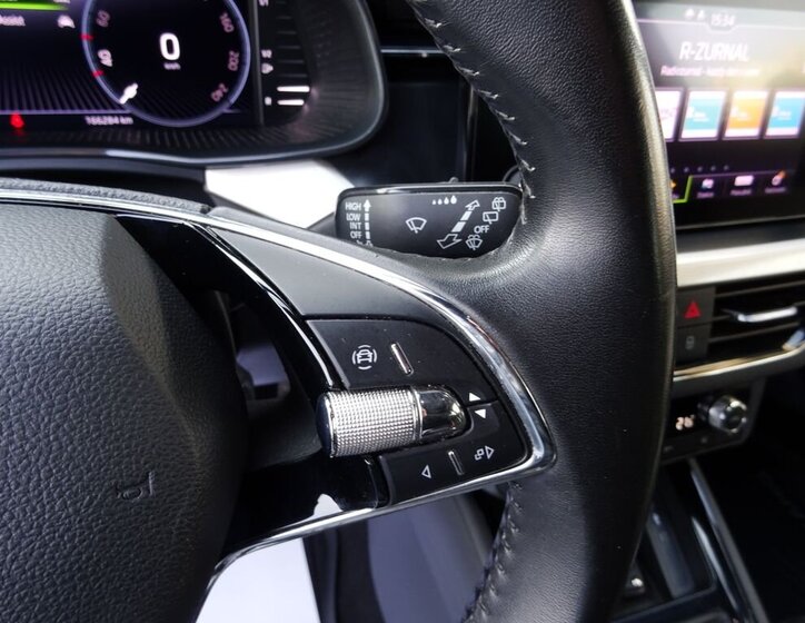 Škoda Kamiq SUV / Terénní 1,5 l 110 kw