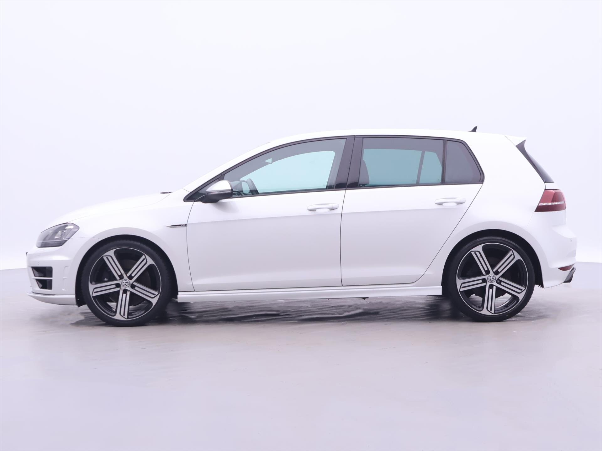 Volkswagen Golf Hatchback 2,0 l 221 kw