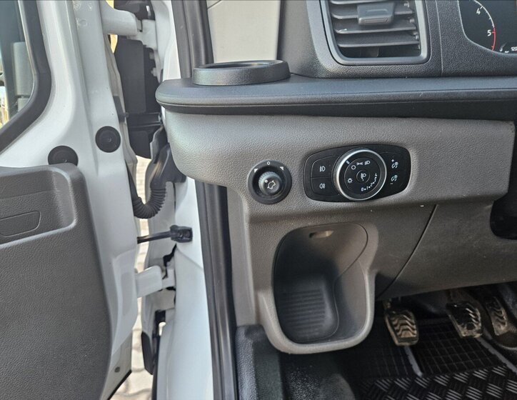 Ford Transit Ostatní 2,0 l 96 kw