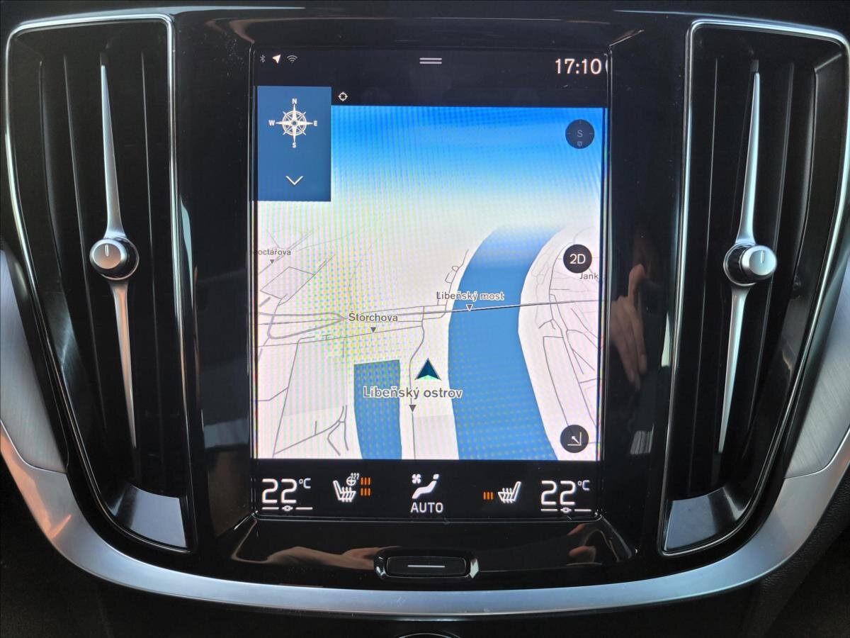 Volvo V60 Kombi 2,0 l 251 kw