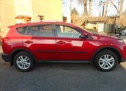 Toyota RAV4 SUV 2,0 l 111 kw