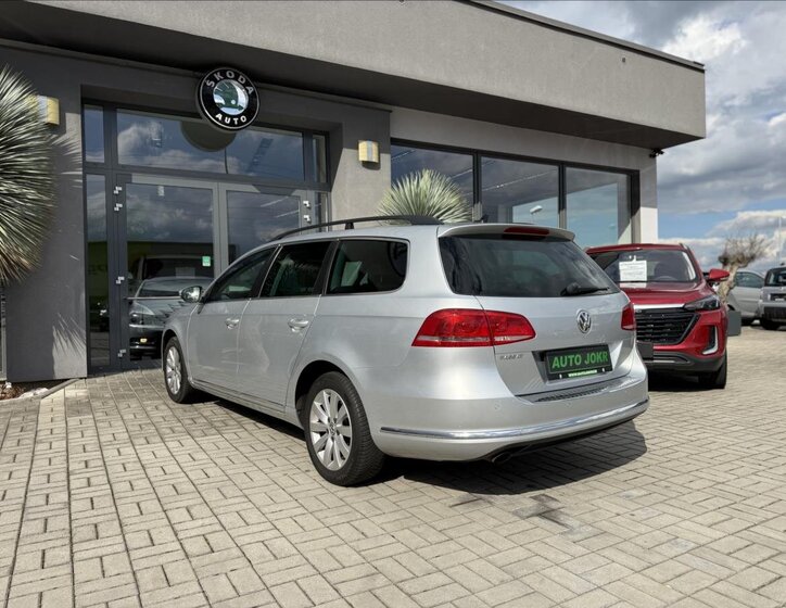 Volkswagen Passat Kombi 1,4 l 90 kw