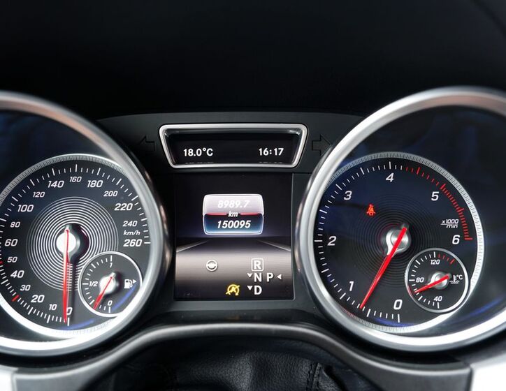 Mercedes-Benz GLE 33