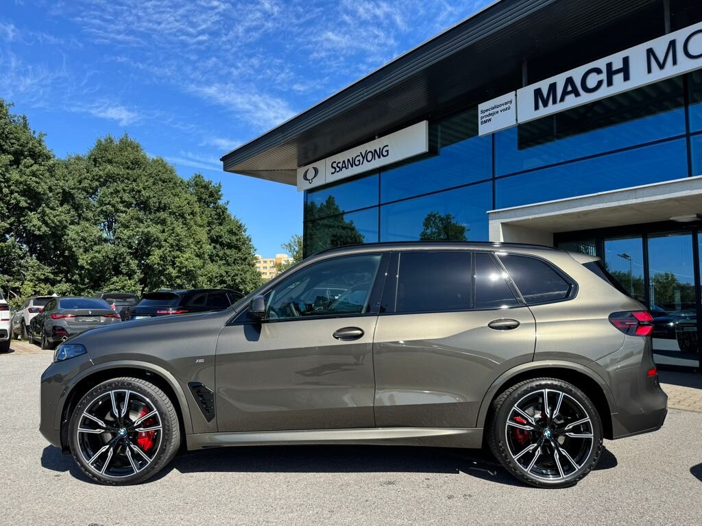 BMW X5 SUV / Terénní 3,0 l 210 kw