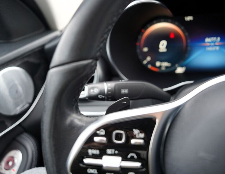 Mercedes-Benz Třídy C Sedan 2,0 l 143 kw