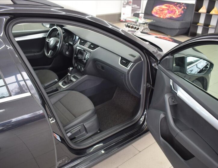 Škoda Octavia Kombi 2,0 l 110 kw