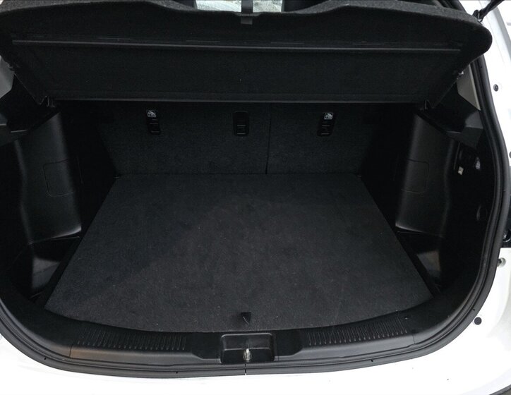 Suzuki SX4 S-Cross Hatchback 1,4 l 103 kw