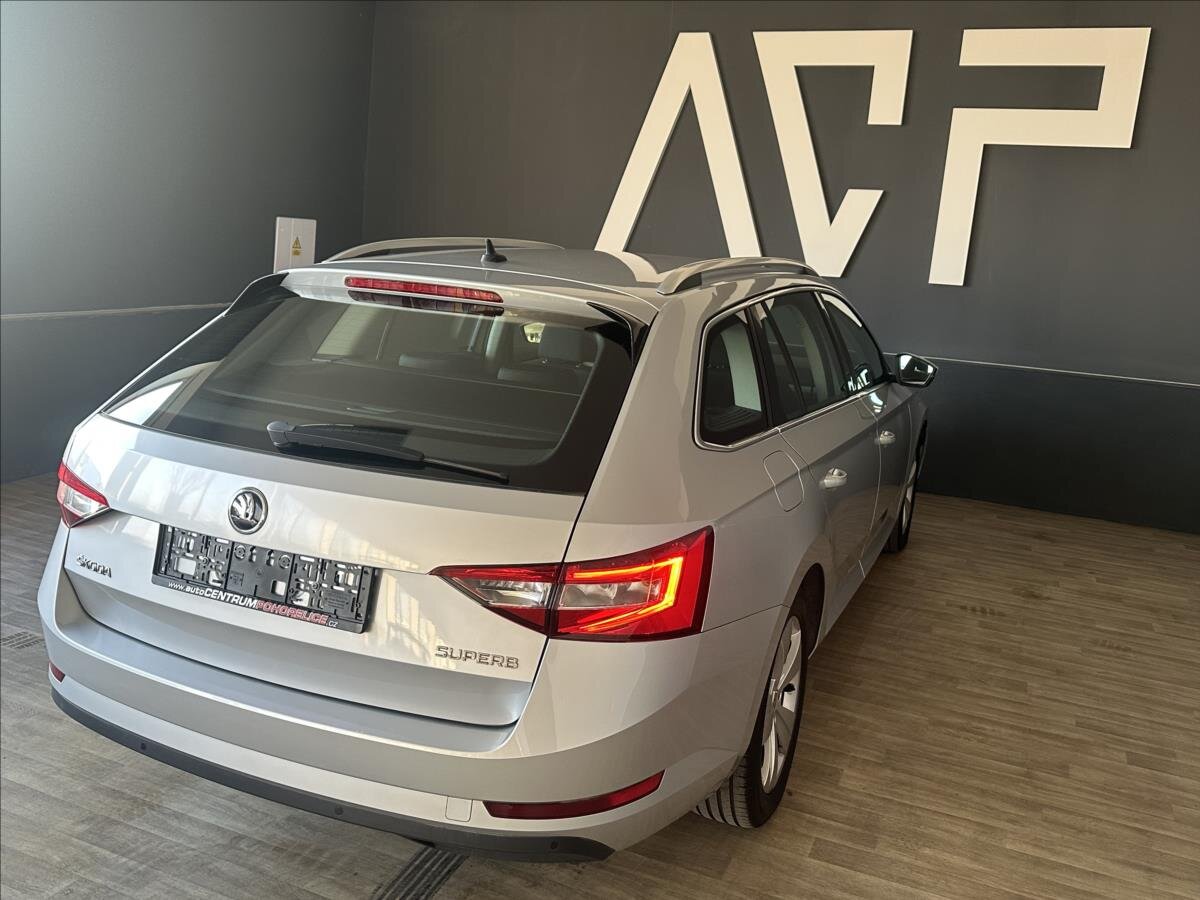Škoda Superb Kombi 2,0 l 110 kw