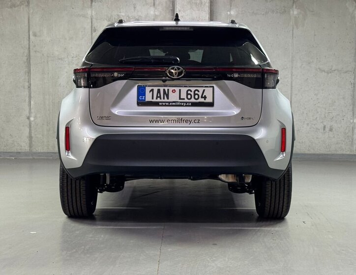 Toyota Yaris Cross SUV / Terénní 1,5 l 85 kw
