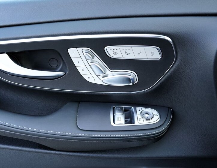 Mercedes-Benz Třídy V 16