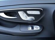 Mercedes-Benz Třídy V 16