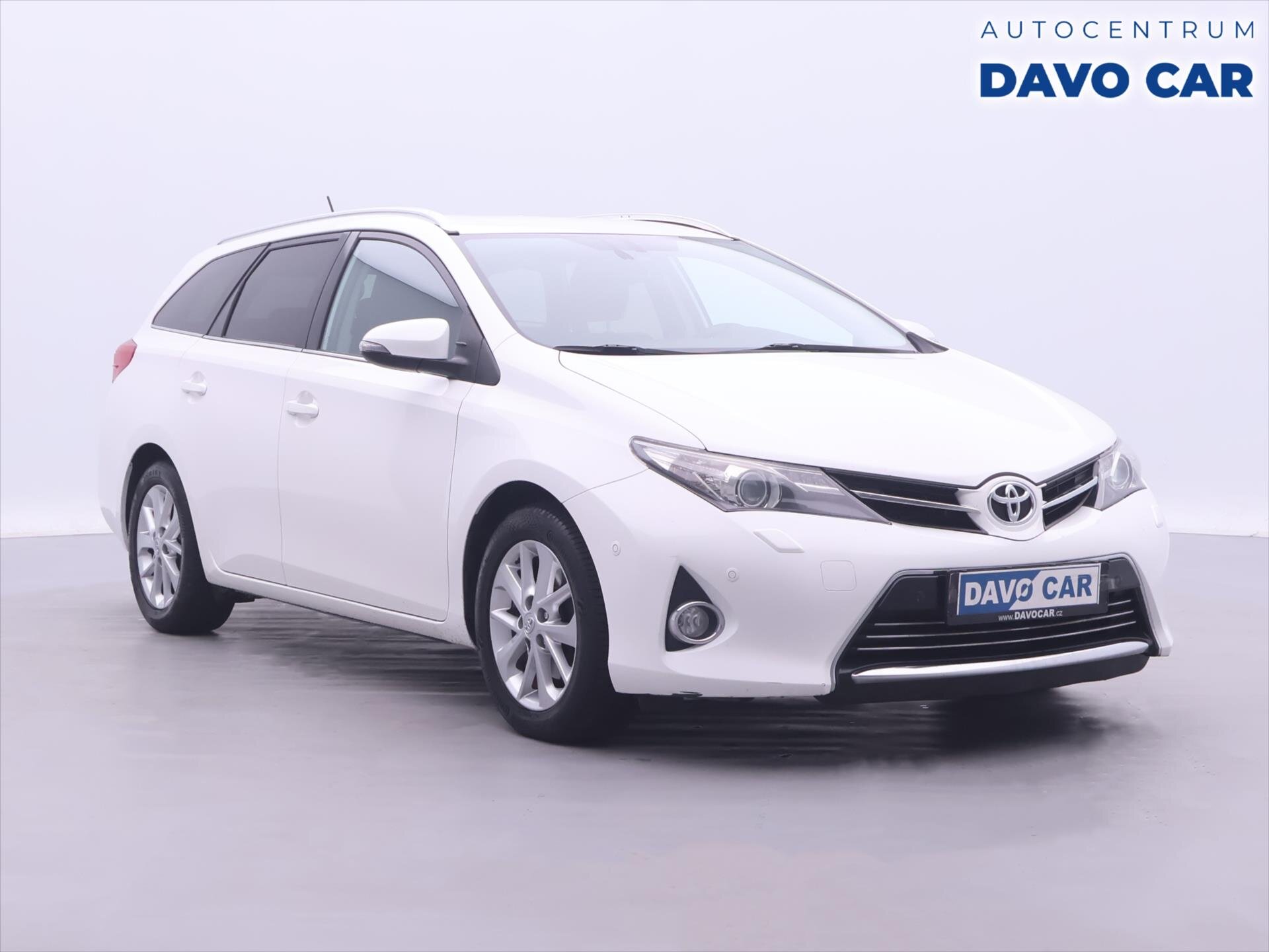 Toyota Auris Kombi 2,0 l 91 kw