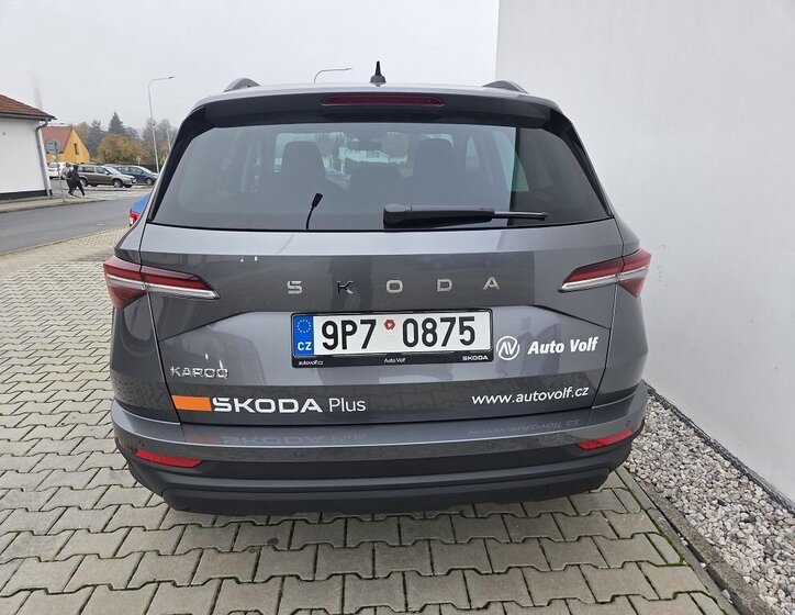 Škoda Karoq SUV 1,5 l 110 kw