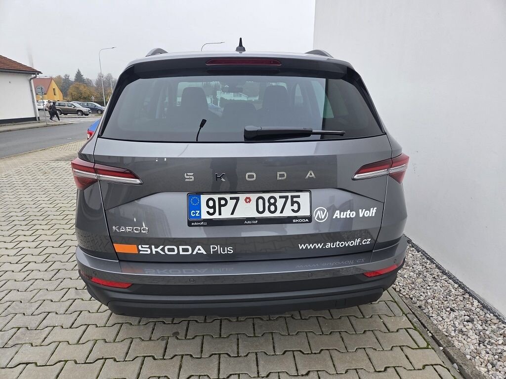 Škoda Karoq SUV 1,5 l 110 kw