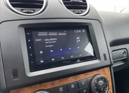 Mercedes-Benz Třídy M SUV 3,5 l 200 kw