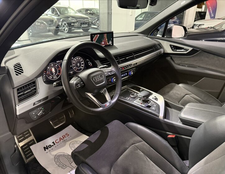 Audi Q7 SUV / Terénní 3,0 l 200 kw