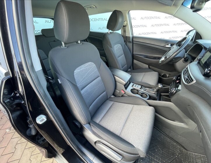 Hyundai Tucson SUV / Terénní 2,0 l 136 kw