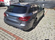 Mercedes-Benz Třídy C Kombi 2,0 l 143 kw