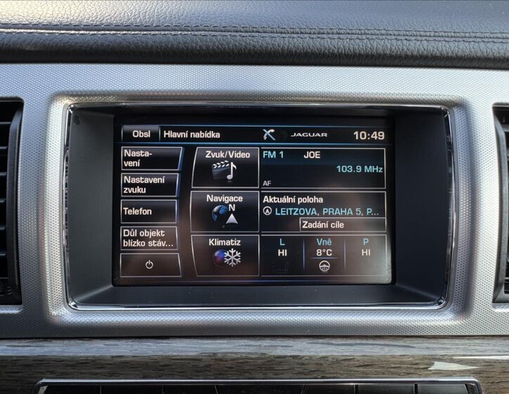 Jaguar XF Kombi 2,2 l 120 kw