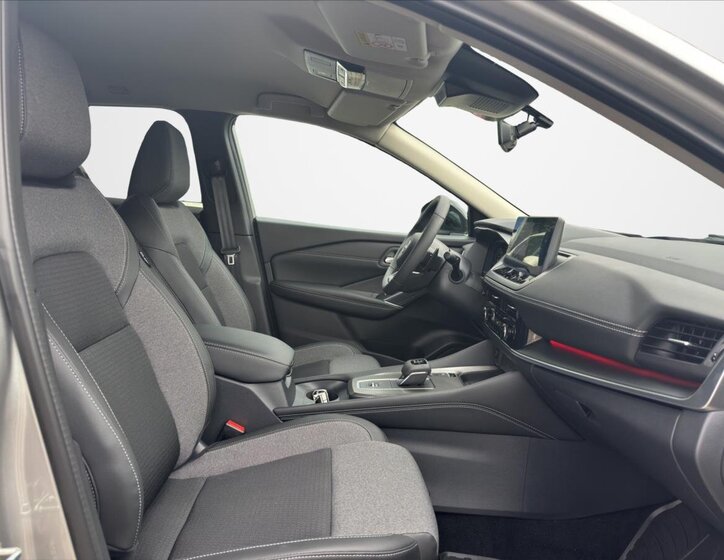 Nissan Qashqai SUV 1,3 l 116 kw